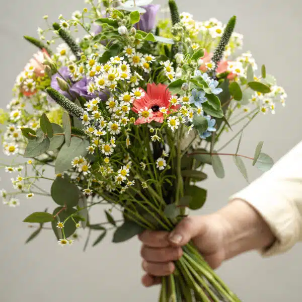 Foto vom Blumenstrauß Wiesenduft in Größe M