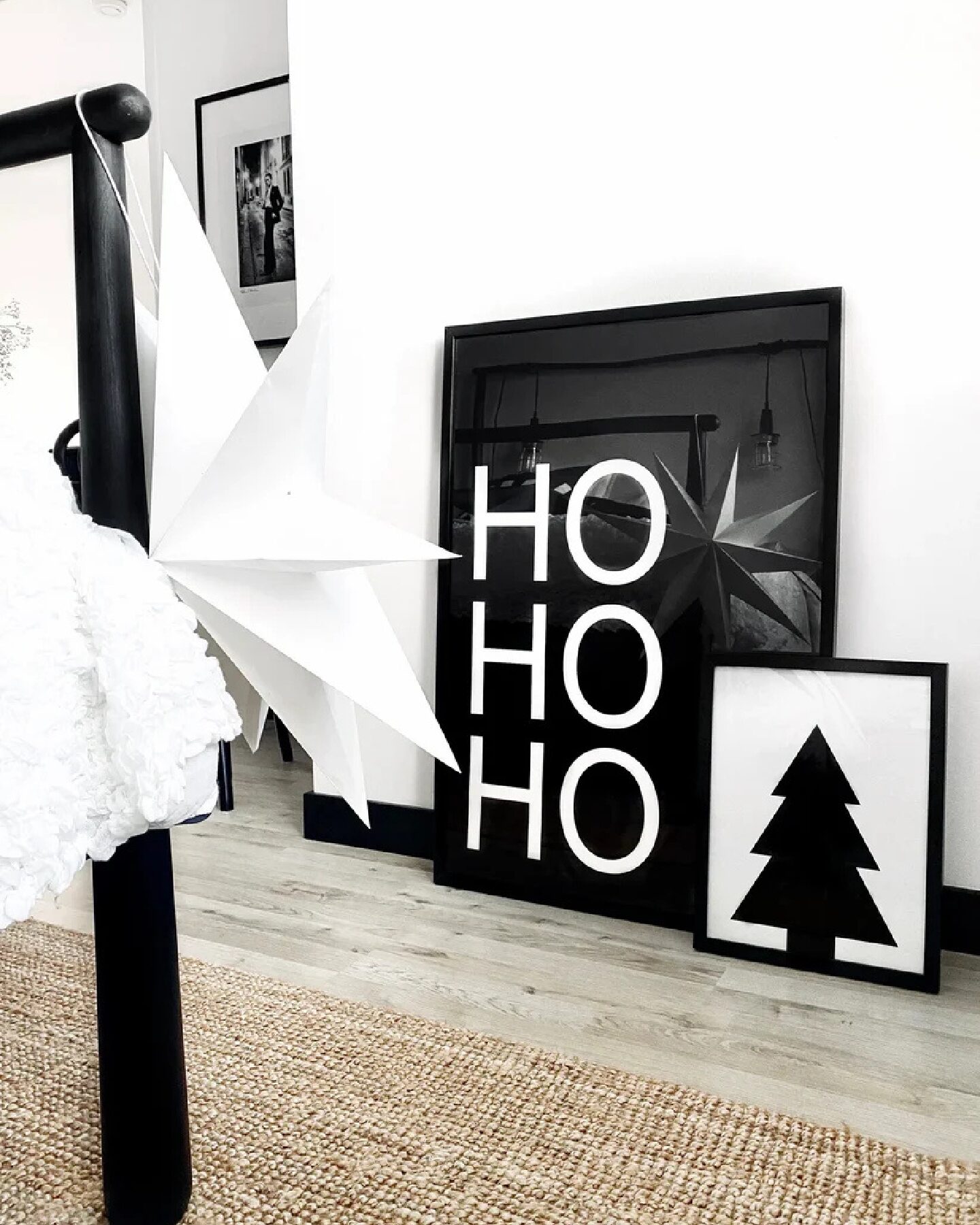 Poster "HO HO HO" schwarz (weiße Buchstaben) 70x100 cm