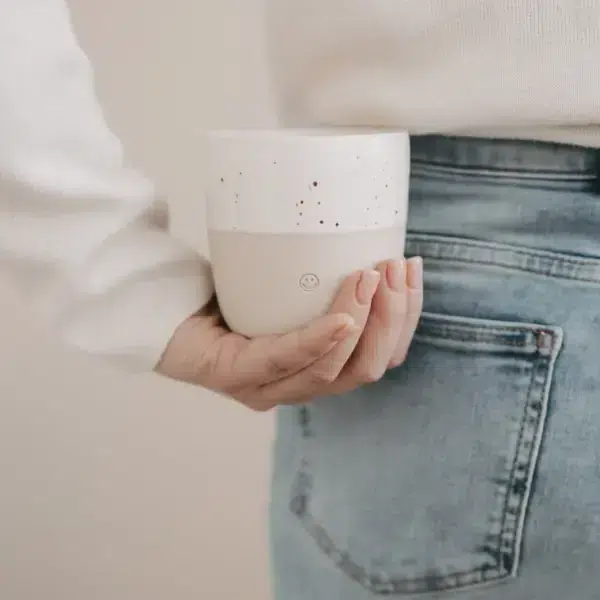 Becher Eulenschnitt "Smilie "